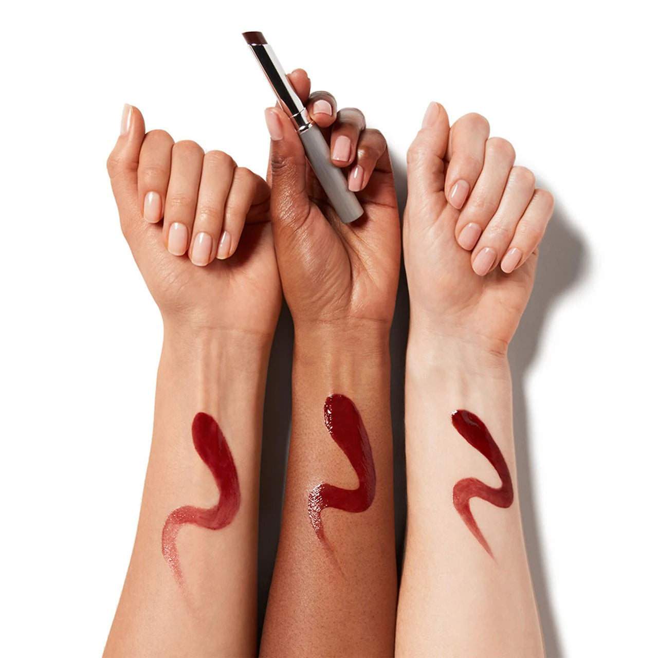 Black Honey Almost Lipstick Limited Edition Case - CLINIQUE / Bálsamo labial empaque brilloso