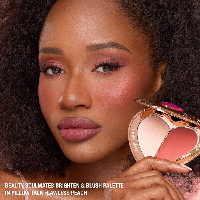 *PREORDEN: Pillow Talk Beauty Soulmates Airbrush Flawless Finish Brightening and Blush Powder Palette - Charlotte Tilbury / Rubor en polvo
