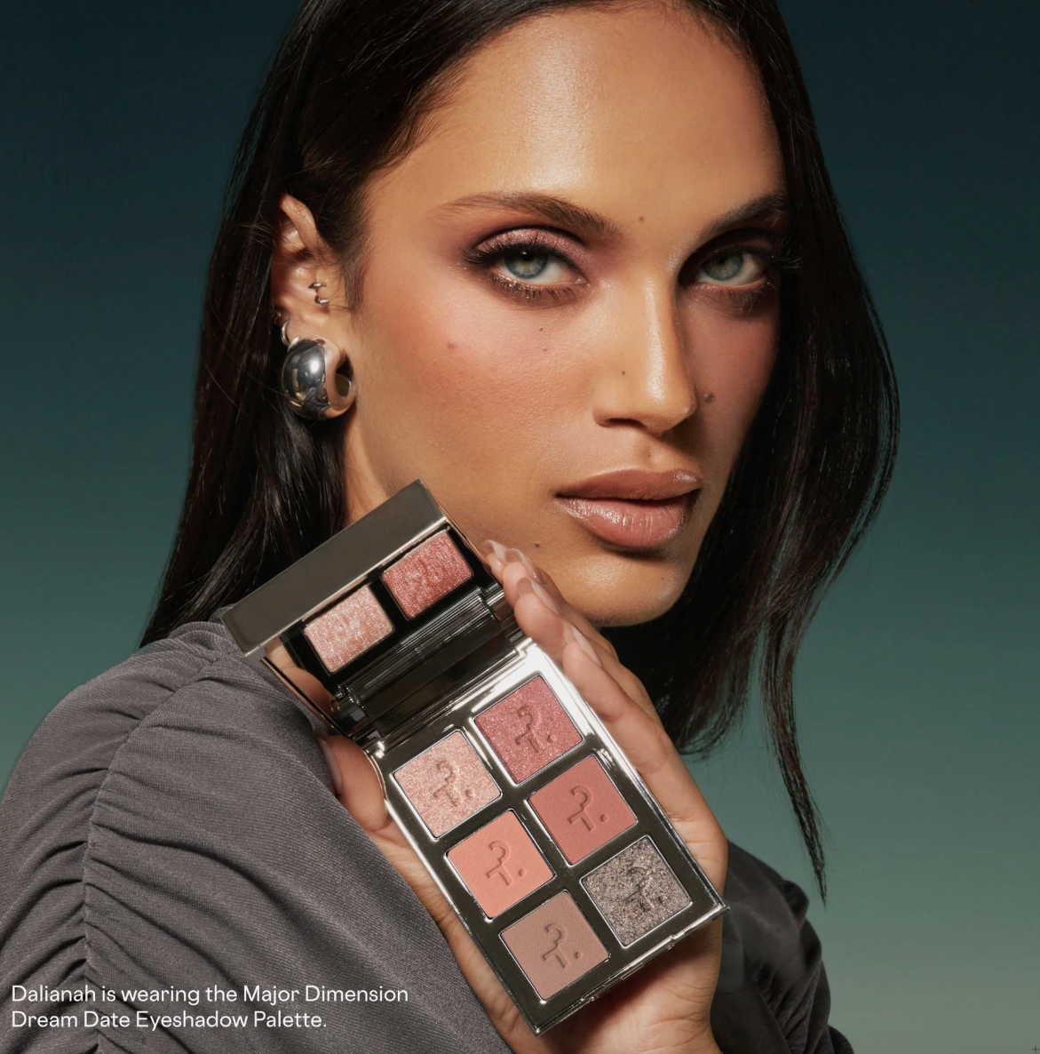 *PREORDEN: Major Dimension Dream Date Eyeshadow Palette - Patrick Ta / Paleta de sombras