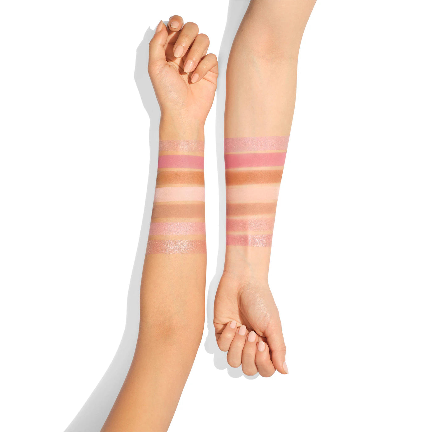 Instant Look In A Makeup Palette - Charlotte Tilbury / Paleta para mejillas, ojos y rostro