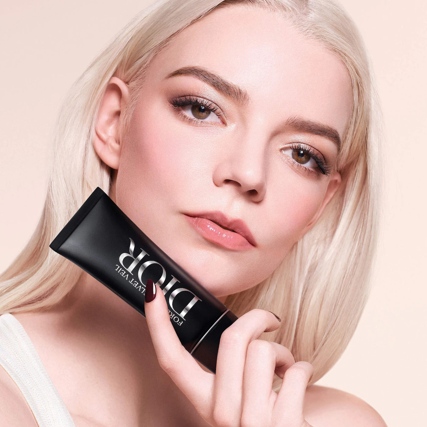 *PREORDEN: Forever Velvet Veil Blurring & Pore-Refining Matte Primer SPF 15 - Dior / Primer matte con SPF15