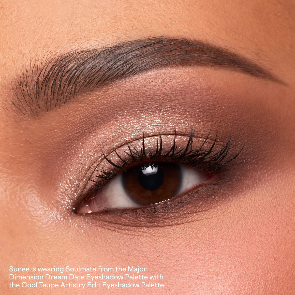 *PREORDEN: Major Dimension Dream Date Essential Artistry Edit Eyeshadow Palette - PATRICK TA / Sombras para ojos