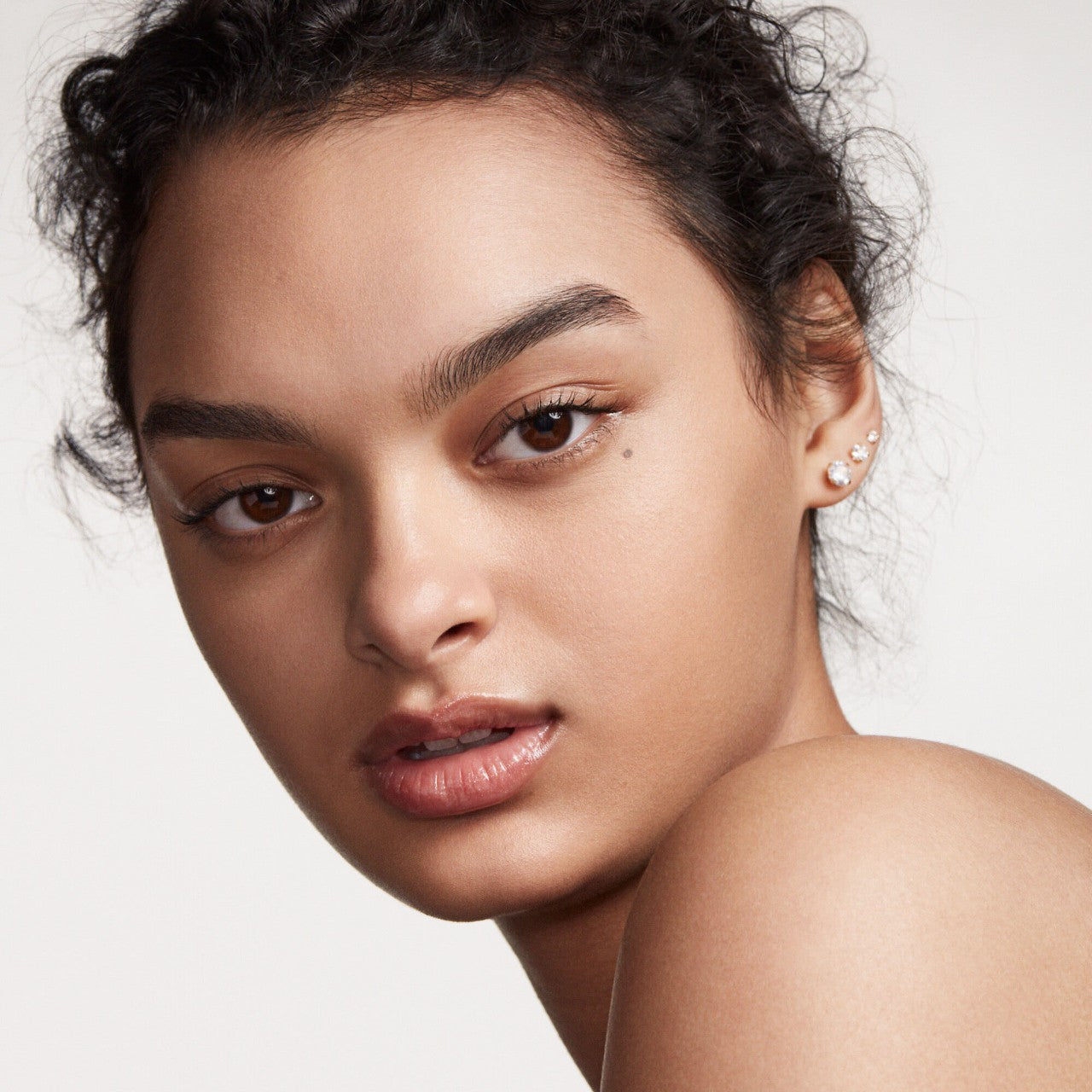 *PREORDEN: Eaze Drop Stick Blur + Smooth Tint Stick Foundation - Fenty Beauty by Rihanna / base en barra