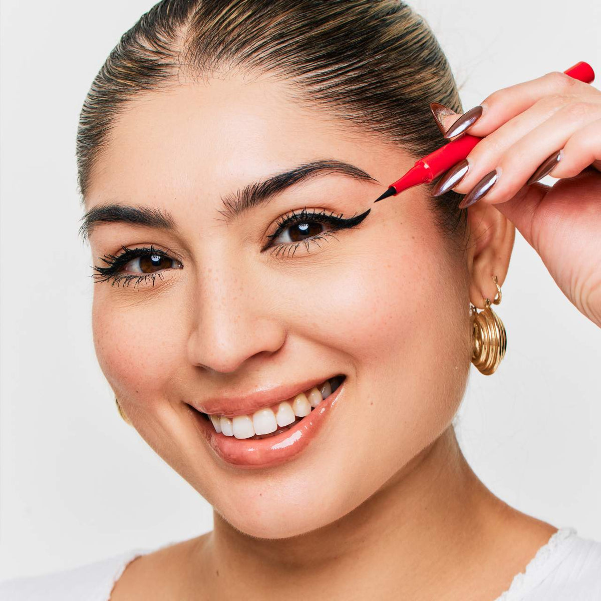 Point Made Waterproof Liquid Eyeliner Pen - ONE/SIZE by Patrick Starrr / Delineador líquido resistente al agua