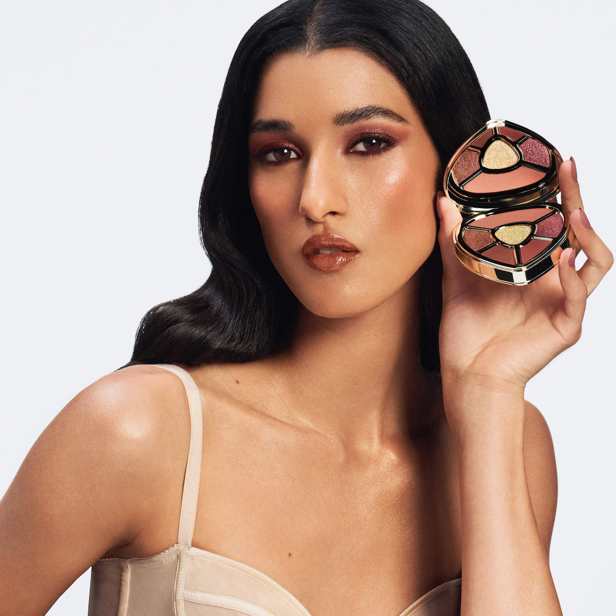 *PREORDEN: Ever Icon Eye Palette Longwear Multi-Finish Eyeshadow Palette - Dolce&Gabbana / Paleta de sombras
