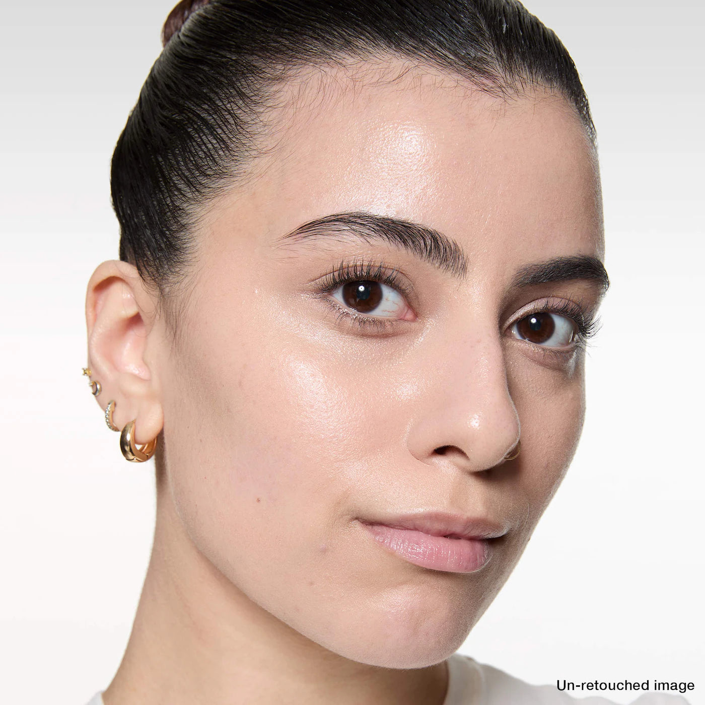 *PREORDEN: Main Match Crease-Proof Long-Wear Hydrating Concealer - Kulfi / Corrector