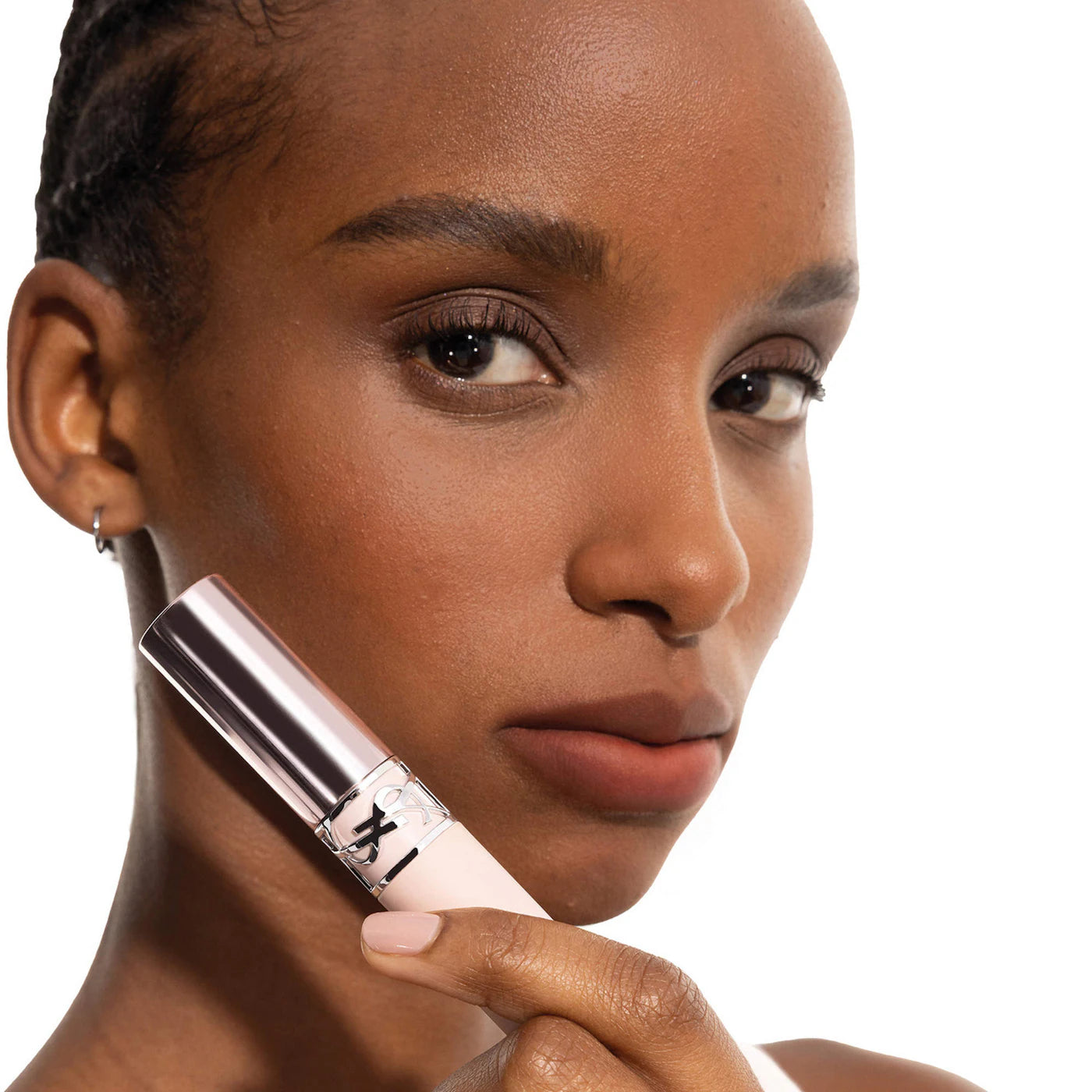 *PREORDEN: Lovenude Lip Blusher Soft Blurring Lip Color - Yves Saint Laurent / Labial