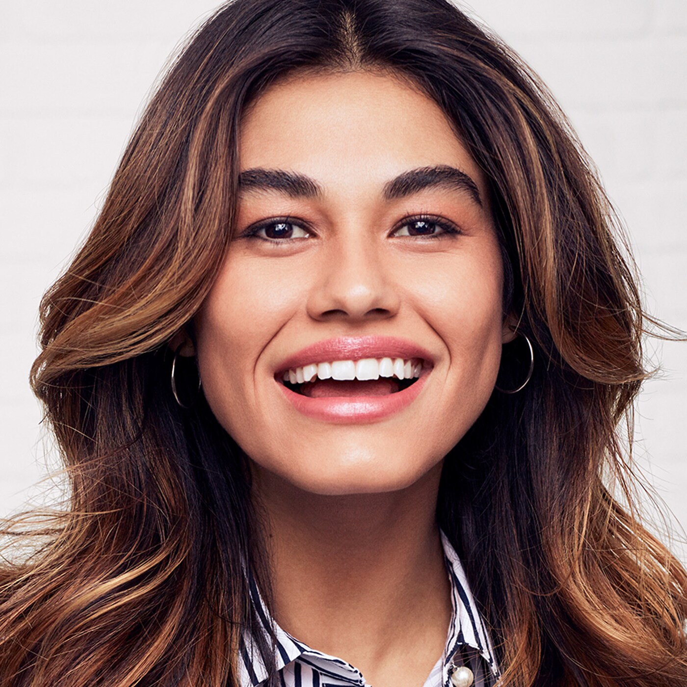 *PREORDEN: Perfect Hair Day (PhD) 5-in-1 Styling Treatment - Living Proof / Tratamiento fortalecedor