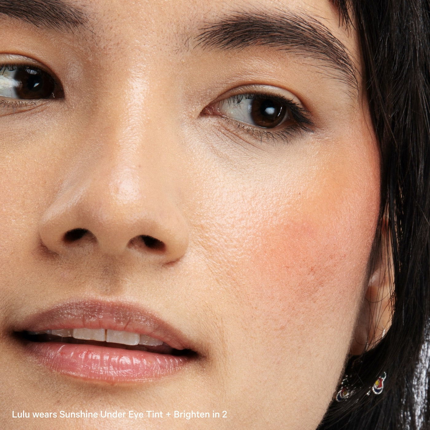 *PREORDEN: Sunshine Under Eye Brightening Light Coverage Concealer - MILK MAKEUP / Corrector Iluminador