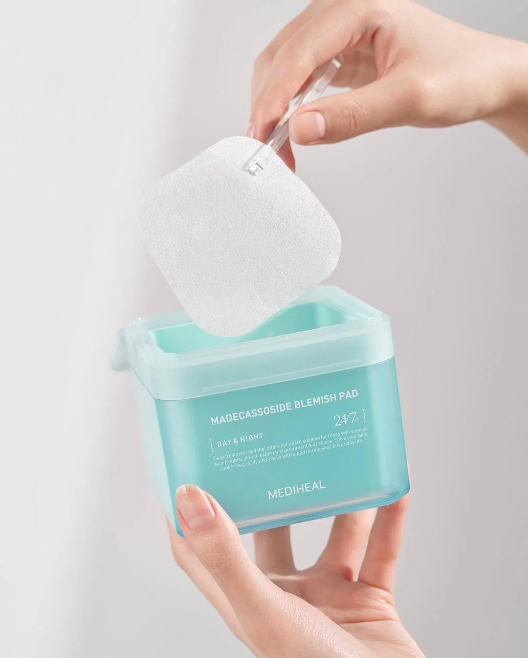 Madecassoside Blemish Pad - Mediheal / Almohadillas para el tono desigual de la piel