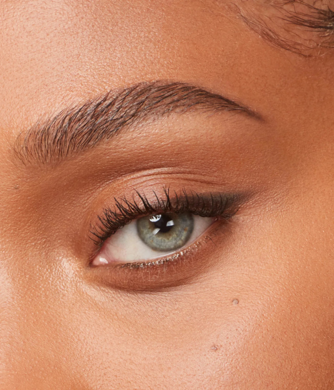 Flourishing mini lengthening mascara - r.e.m beauty / Mini mascara de pestañas