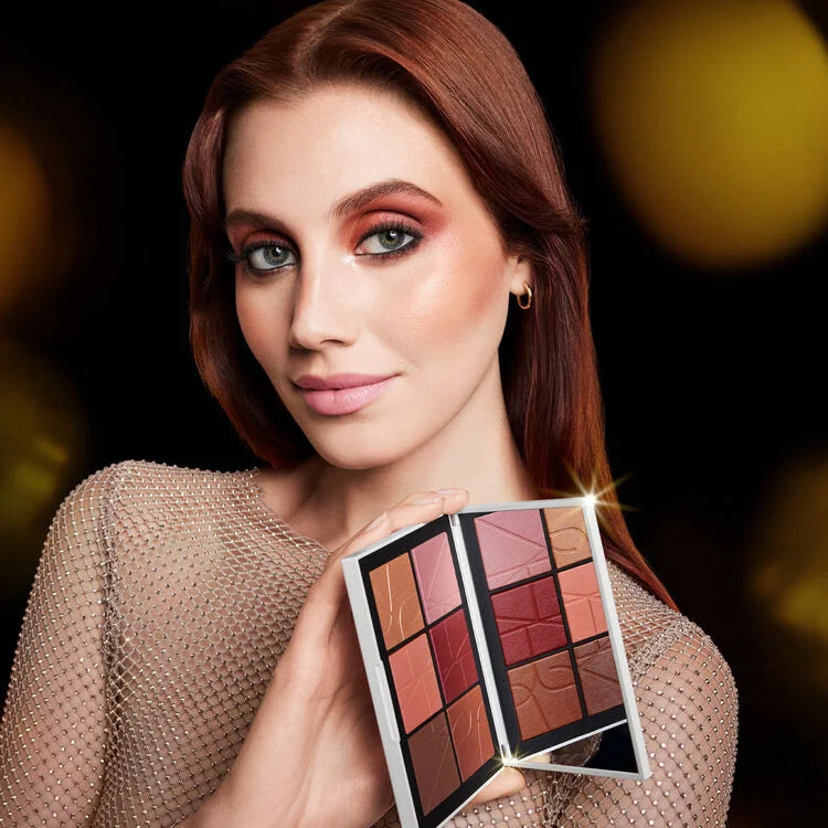 All That Glitters Light Reflecting™ Cheek Palette - NARS / Paleta de 6 tonos de rubor edición limitada