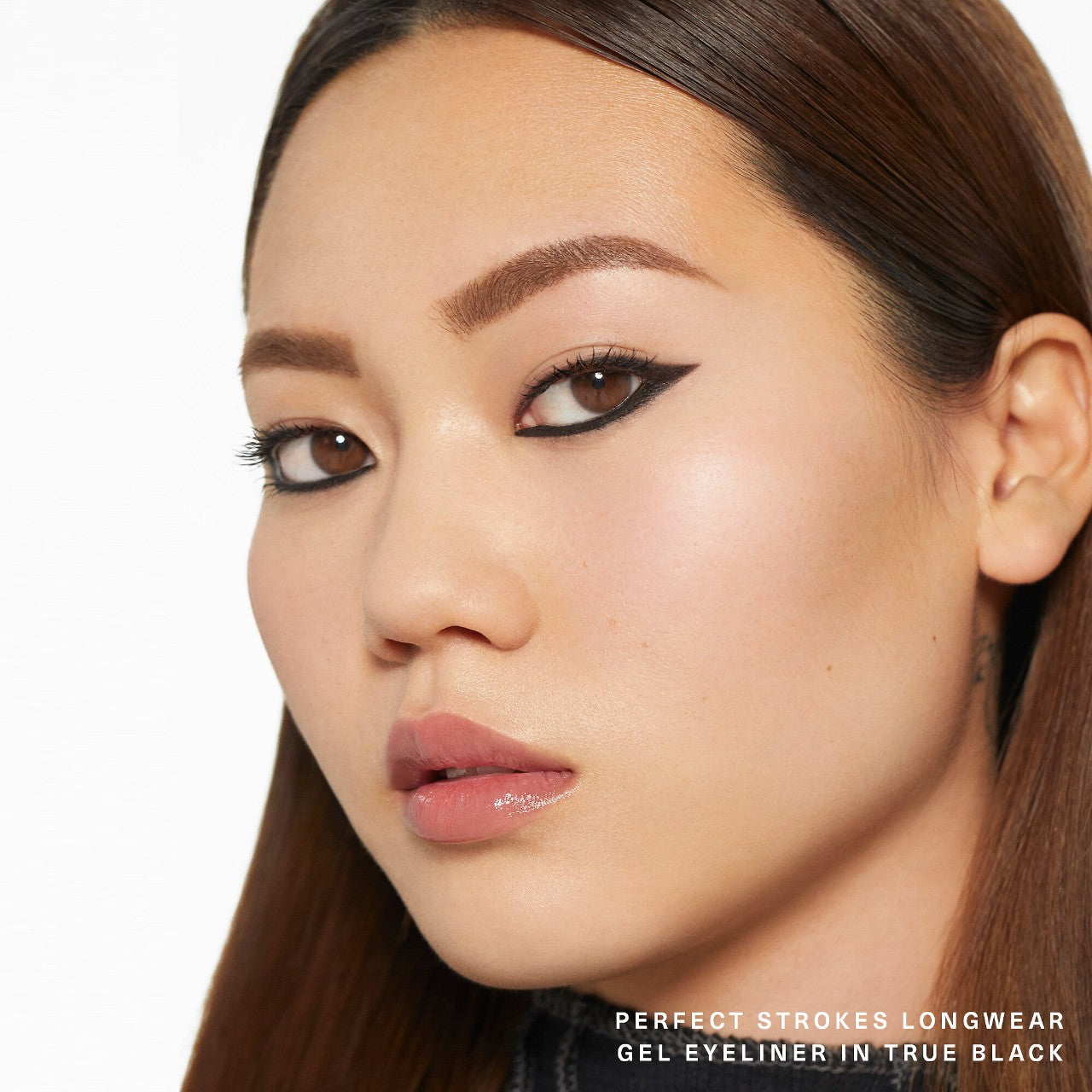 *PREORDEN: Perfect Strokes Longwear & Waterproof Gel Eyeliner - Rare Beauty / Delineador de larga duración
