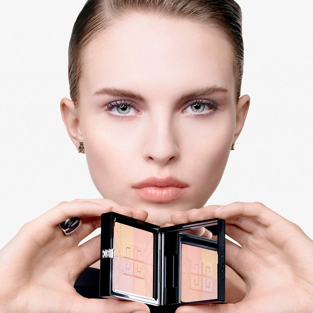 *PREORDEN: Prisme Libre Blurring & Color-Correcting Matte Pressed Powder - Givenchy / Polvo compacto para poros e imperfecciones