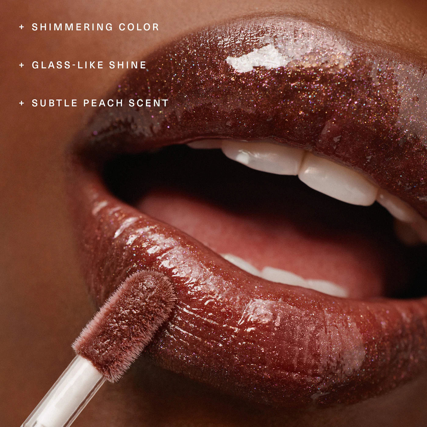 *PREORDEN: Positive Light Luminizing Lip Gloss - Rare Beauty / Labial cremoso con brillo