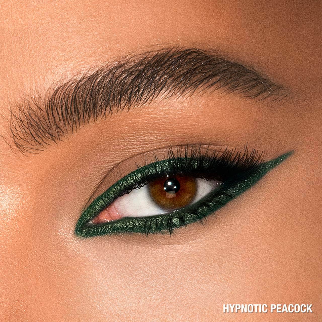 *PREORDEN: Rock ‘N’ Kohl Long-Lasting Eyeliner Pencil - Charlotte Tilbury / Lápiz de ojos altamente pigmentado