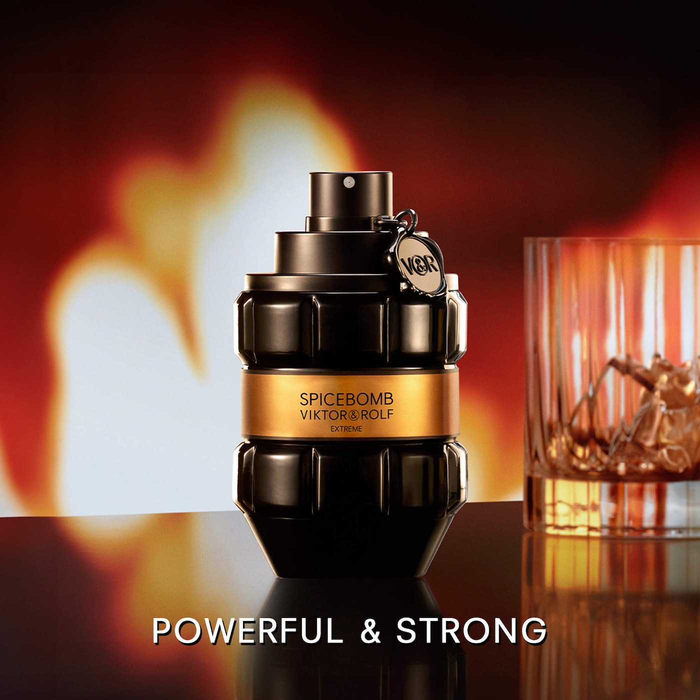MINI Spicebomb Extreme Eau de Parfum with Bourbon Vanilla & Tobacco 7ml - Viktor&Rolf