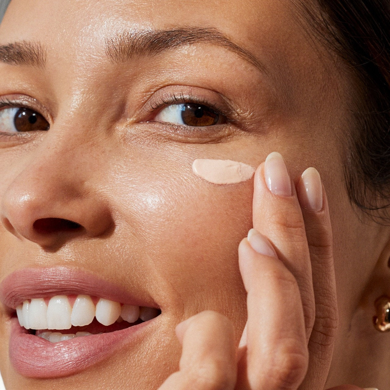 *PREORDEN: 100% Mineral Bright-Eyed Eye Cream SPF 40 - Supergoop! / Crema de dia para contorno de ojos