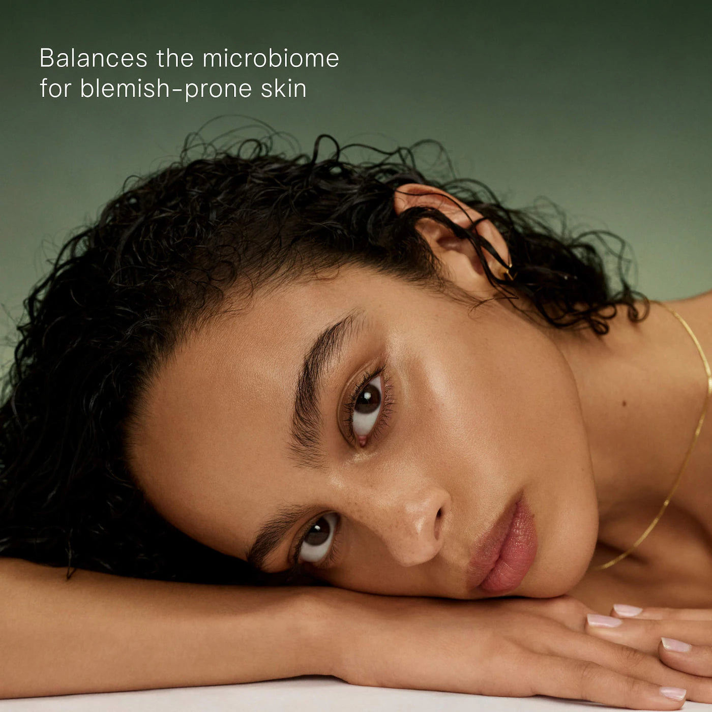 *PREORDEN: The Matcha Foam Pore-Refining & Oil-Balancing Prebiotic Gel Cleanser - Tatcha / Gel limpiador