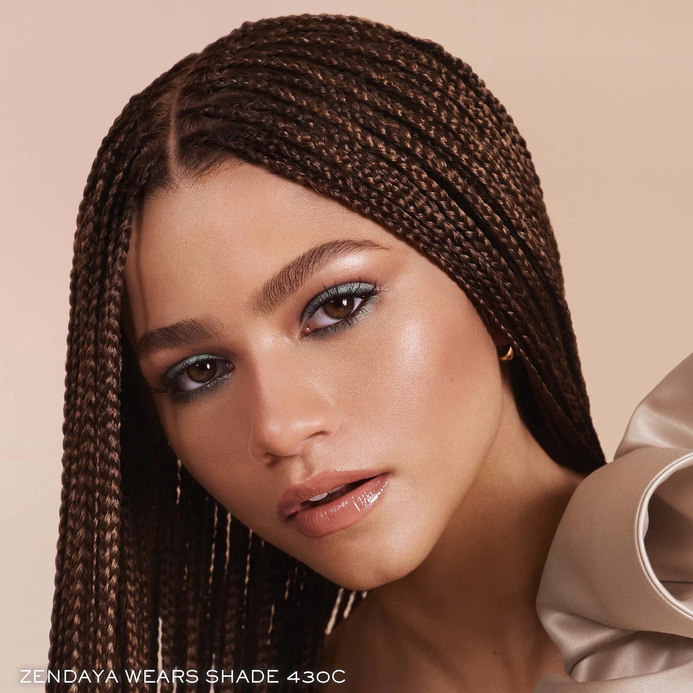 *PREORDEN: Teint Idole Ultra Wear Care & Glow Foundation with Hyaluronic Acid - Lancôme / Base hidratante