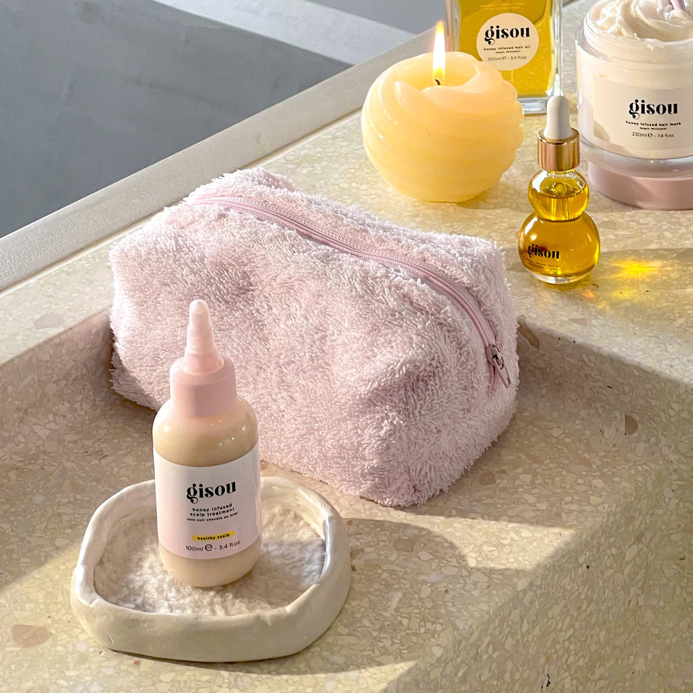 *PREORDEN: Honey Infused Scalp Treatment Serum - Gisou / Suero para cuero cabelludo sano