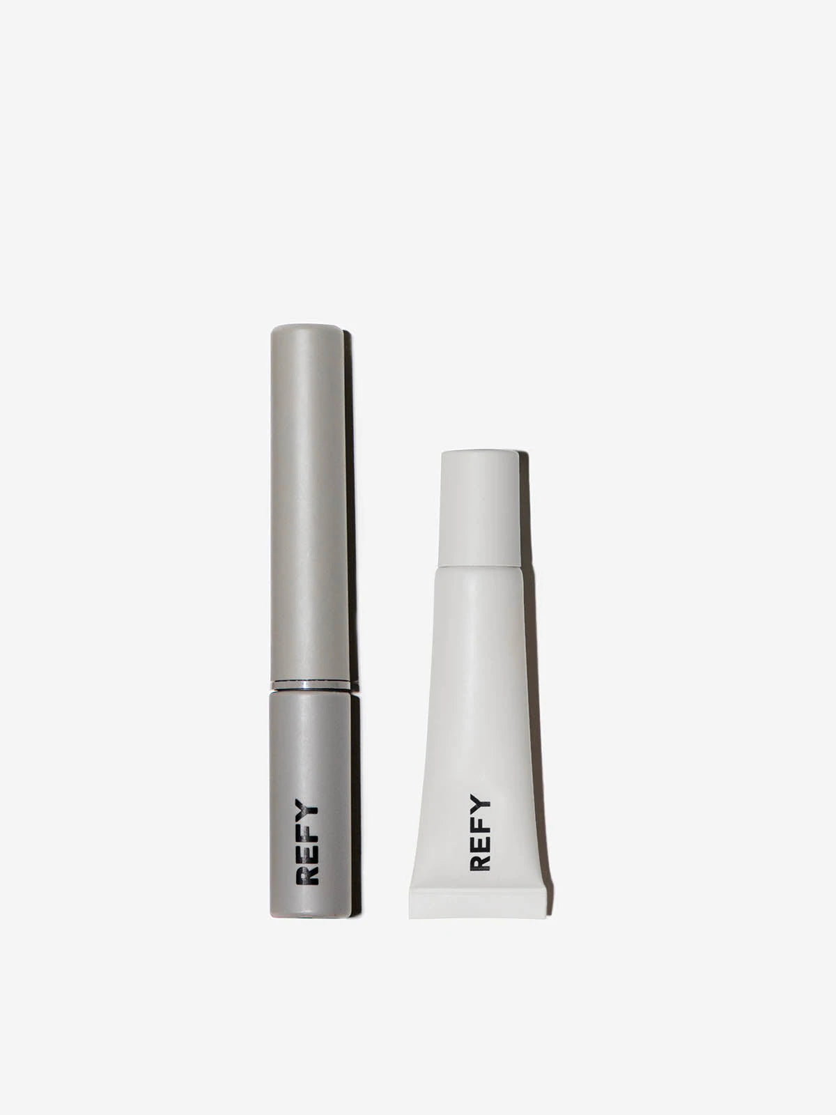 Lip Collection Set 2 piezas- REFY / Set de delineador con fijador + Brillo de labios