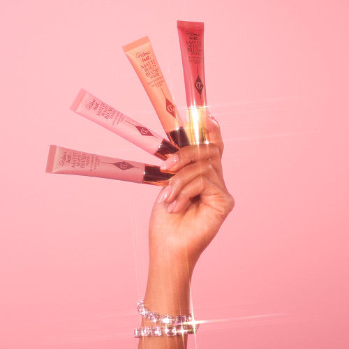 Matte Beauty Blush Wand - Charlotte Tilbury / Rubor líquido fácil aplicación