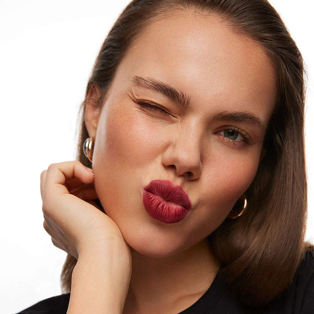 *PREORDEN: 360 Contour Lipliner - Wonderskin / Delineador de labios