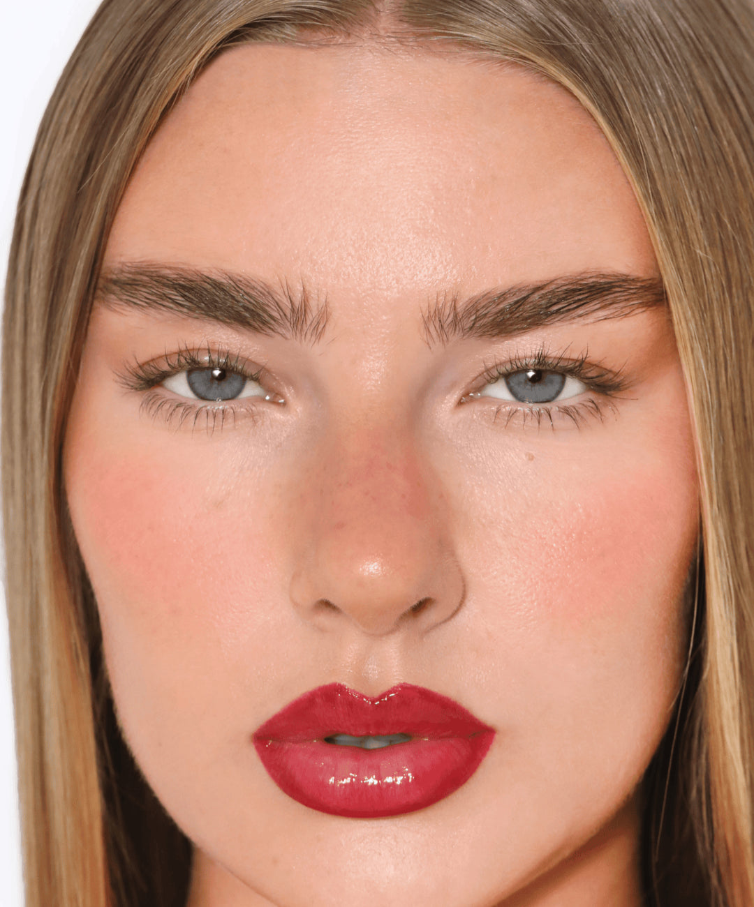 Lip Gloss - Refy / Brillo con beneficios de bálsamo