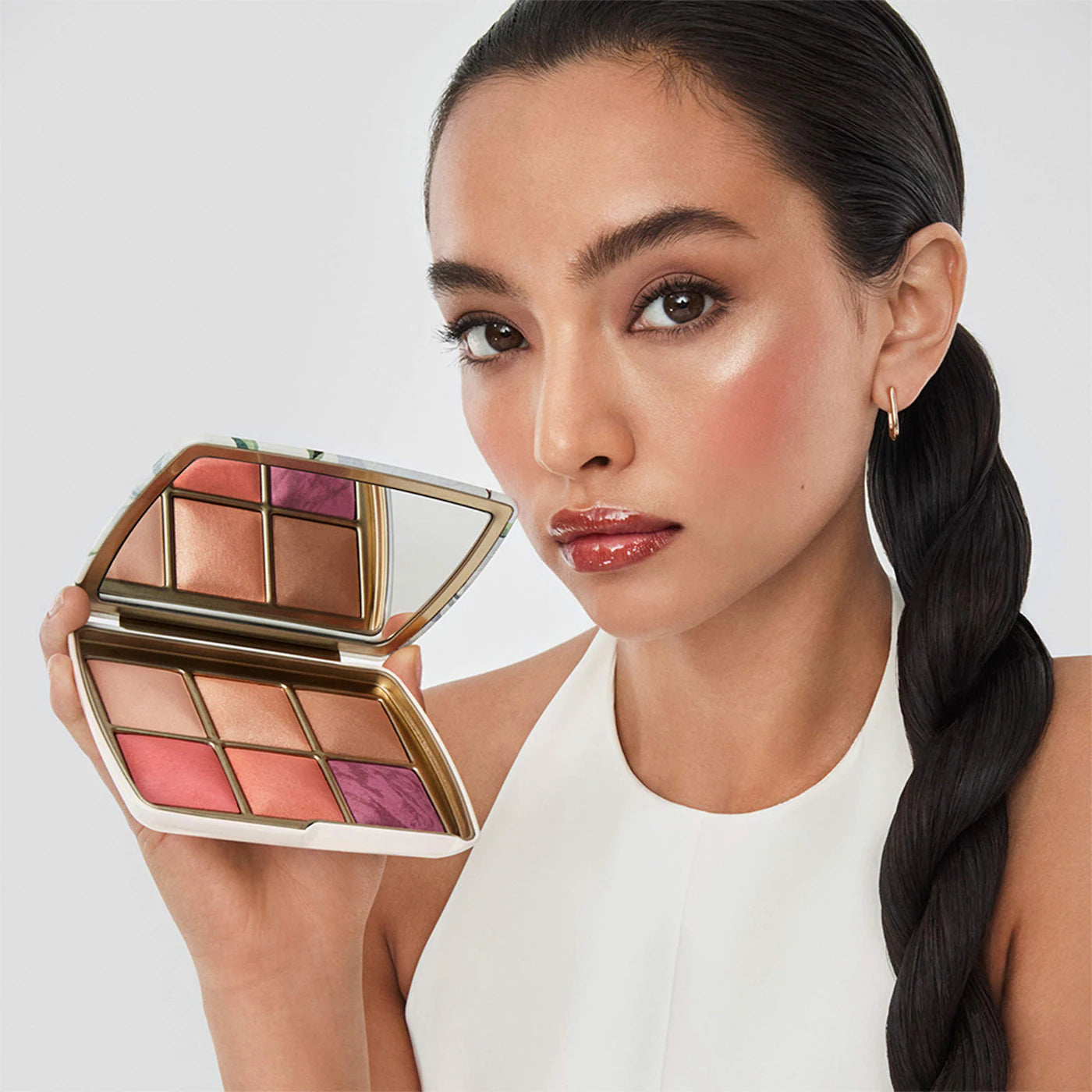 *PREORDEN: Ambient Lighting Edit Unlocked Palette - Hourglass / Paleta Edición Limitada 2025