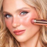 Beach Stick - Charlotte Tilbury / Rubor en barra de fácil aplicación