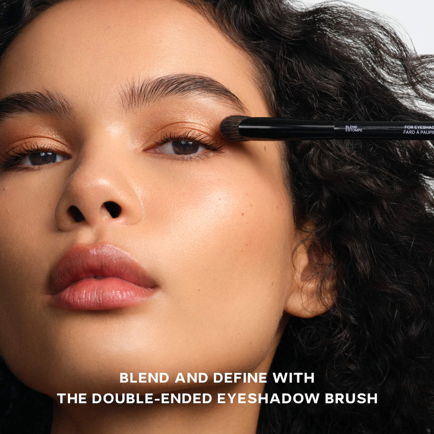 *PREORDEN: SuperSuede™ Baked Eyeshadow with 16hr Wear - Saie / Sombra para ojos