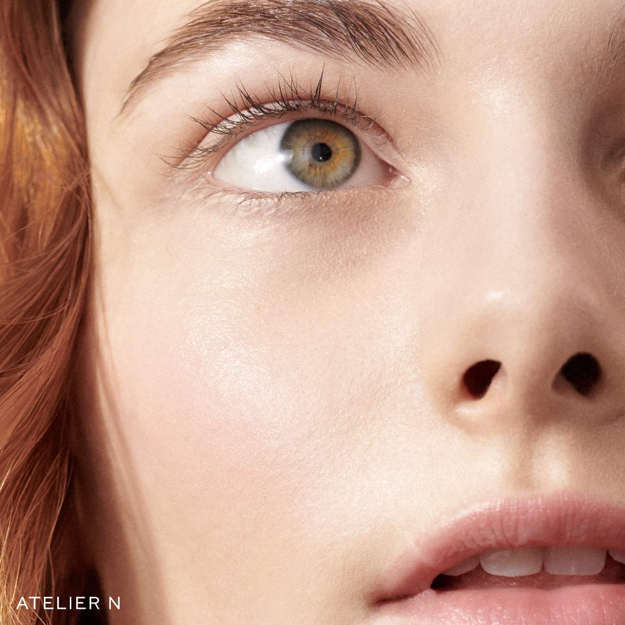 *PREORDEN: Vital Skin Foundation Stick - Westman Atelier / Base de maquillaje y corrector en barra