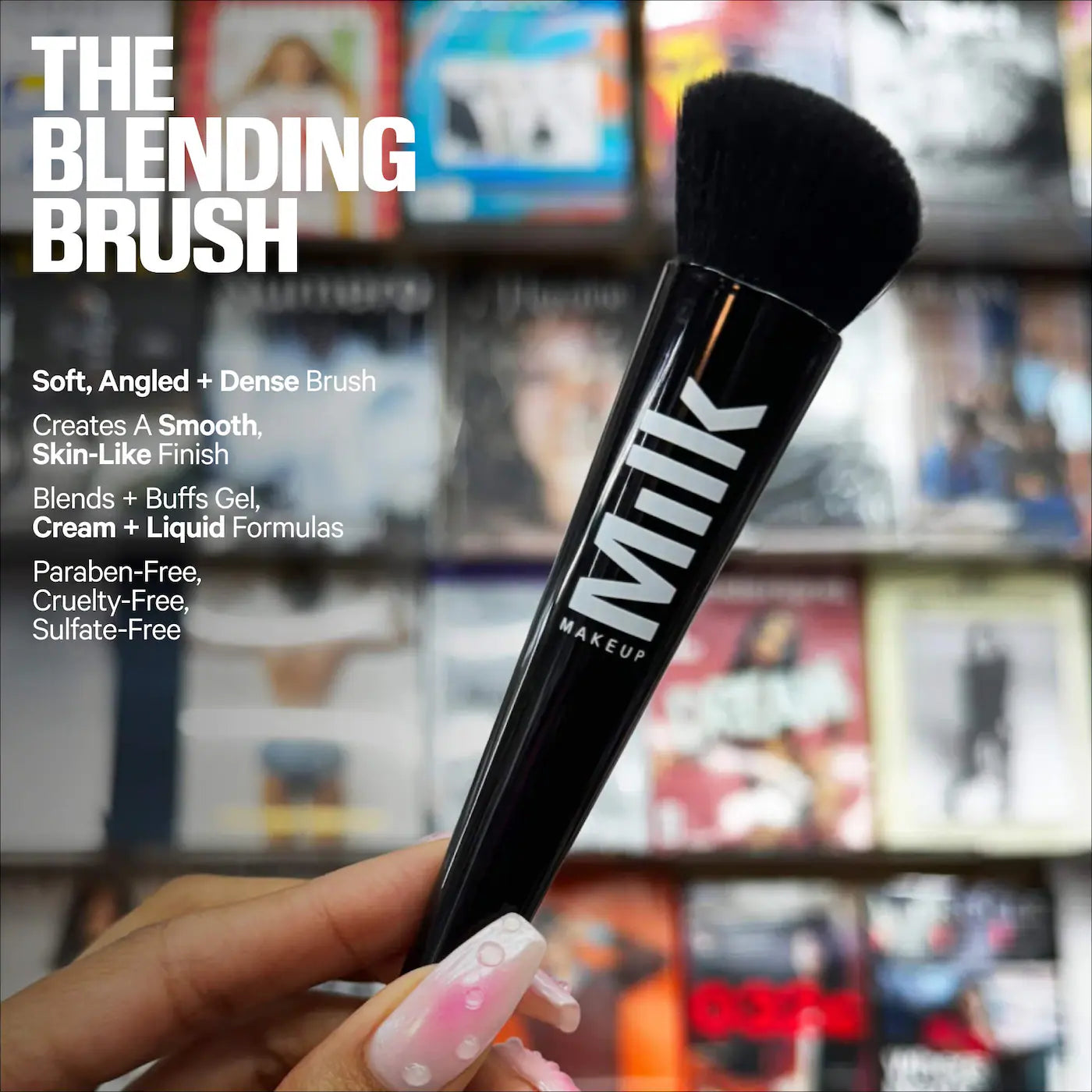 *PREORDEN: The Liquid and Cream Blending Brush - MILK MAKEUP / Brocha para formulas liquidas y en crema