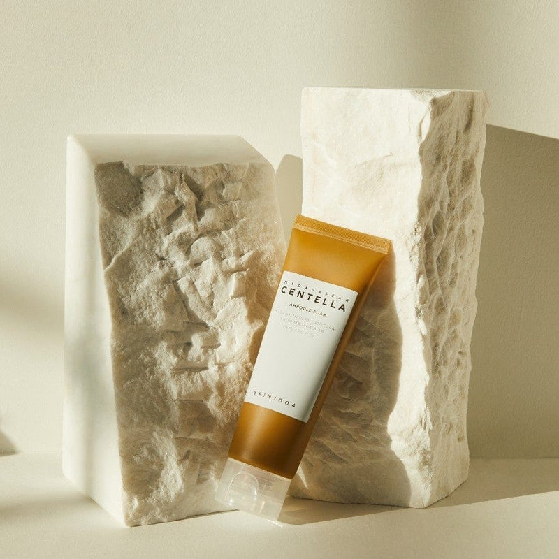 Madagascar Centella Ampoule Foam - SKIN 1004  / Limpiador espumoso