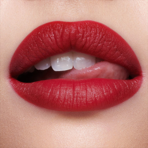 Airbrush Flawless Lip Blur - Charlotte Tilbury / Labial matte hidratante