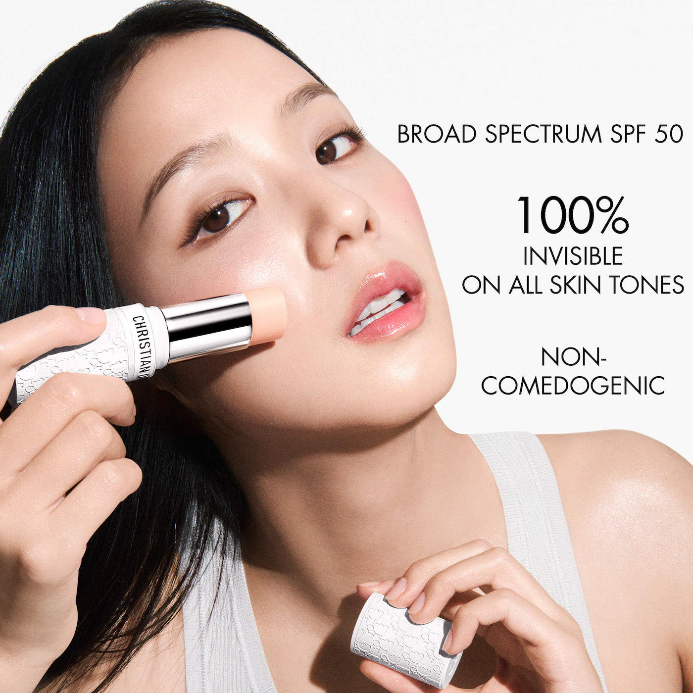 *PREORDEN: Invisible UV Protection Mattifying Sunscreen Stick - DIOR / Protector solar en barra SPF 50