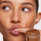 *PREORDEN: Dew Bronze Soft-Focus Effortless Liquid Bronzer - Saie / Bronceador líquido