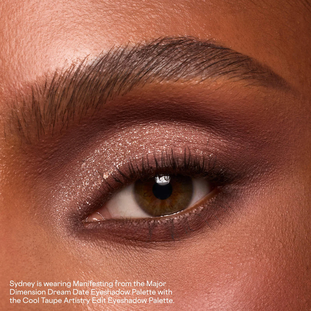 *PREORDEN: Major Dimension Dream Date Essential Artistry Edit Eyeshadow Palette - PATRICK TA / Sombras para ojos