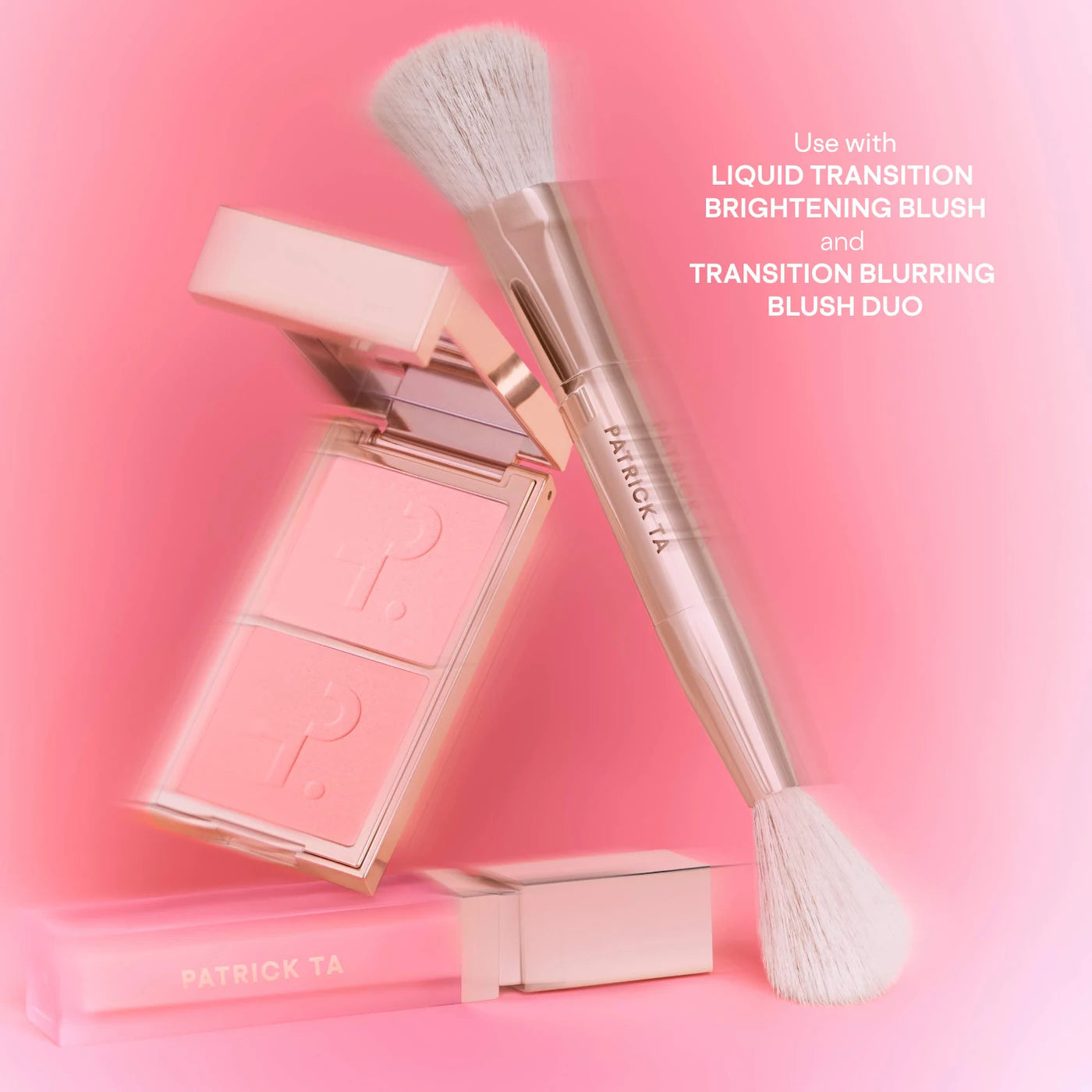 *PREORDEN: Dual Ended Transition Blush Brush - PATRICK TA / Brocha para rubor liquido y en polvo