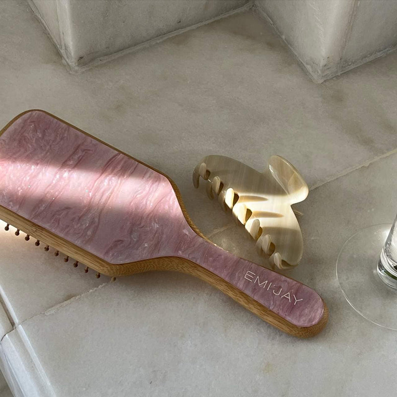 *PREORDEN: Bamboo Paddle Hair Brush in Pink Sugar - Emi Jay  / Cepillo de bambú