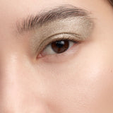 *PREORDEN: EyeWear Longwear Eyeshadow Stick - Victoria Beckham / Sombra de ojos cremosa resistente al agua