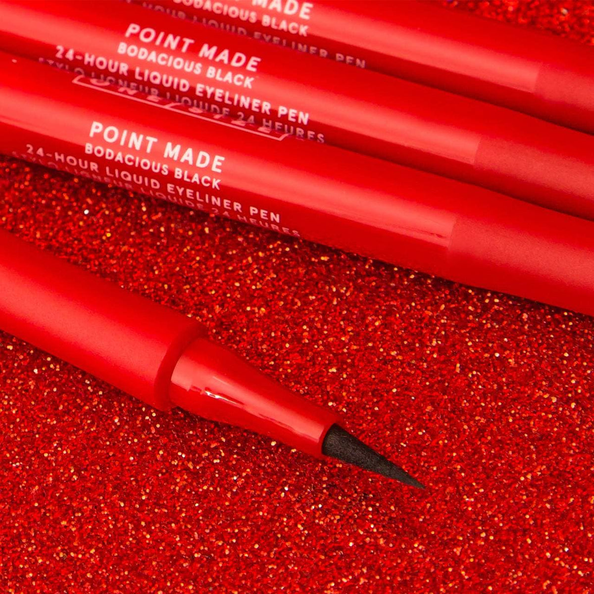 Point Made Waterproof Liquid Eyeliner Pen - ONE/SIZE by Patrick Starrr / Delineador líquido resistente al agua