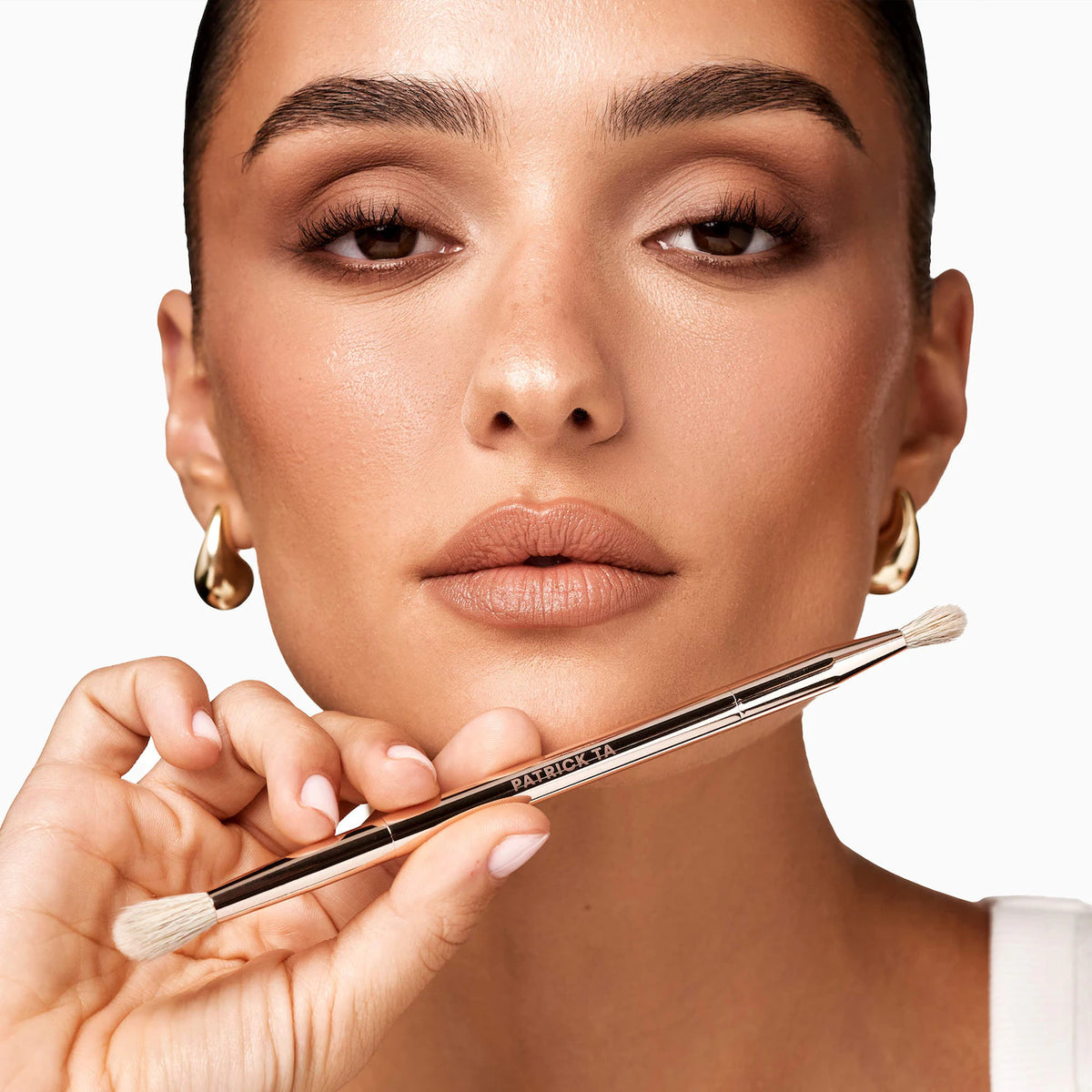 Dual Ended Eyeshadow Brush - PATRICK TA / Brocha para sombras