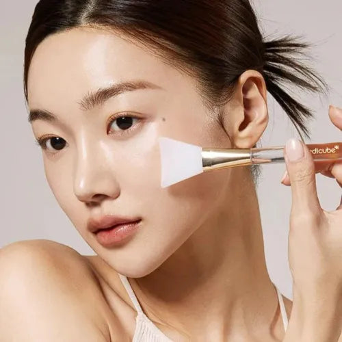 Jelly Brush - Medicube / Brocha para aplicar mascarilla