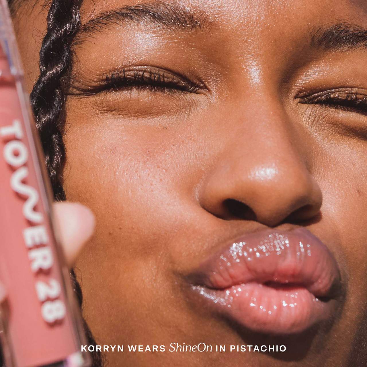 *PREORDEN: ShineOn Lip Jelly Hydrating Non-Sticky Lip Oil - Tower 28 / Labial hidratante