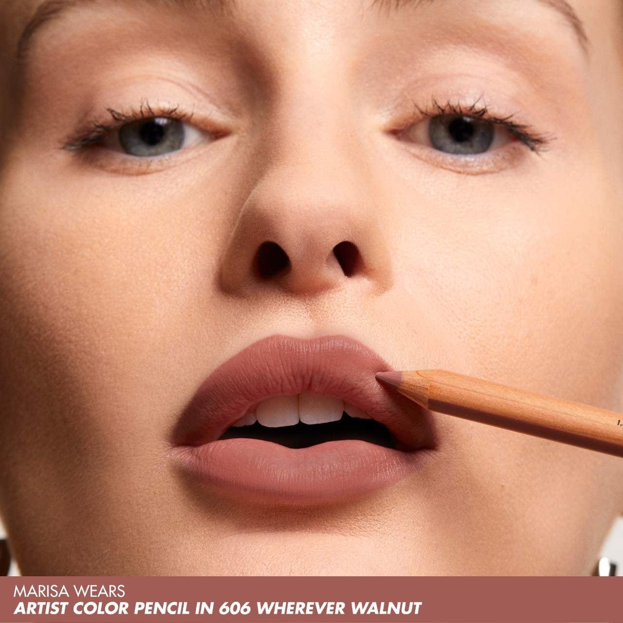 *PREORDEN: Mini Artist Color Pencil Lip Liner & Full Size Super Boost Lip Gloss Kit - MAKE UP FOR EVER / Set de labios