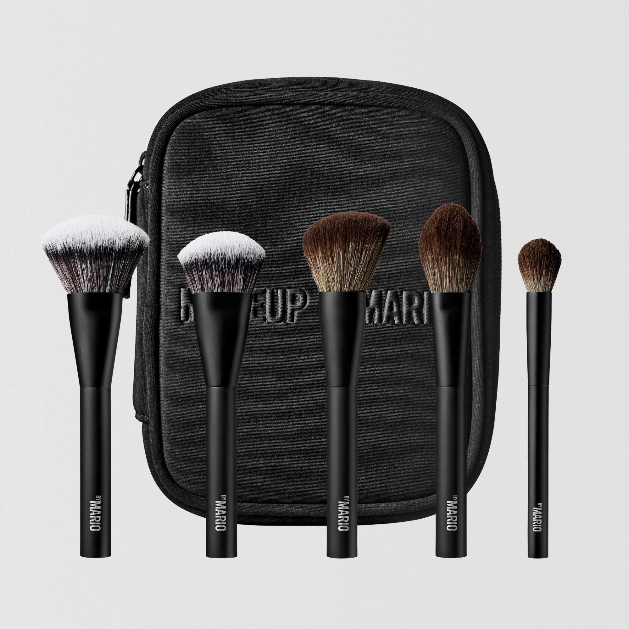 Mario's Essential Brush Kit - MAKEUP BY MARIO / Set de brochas