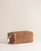 Mini Travel Pouch in Toffee - Summer Fridays / Cosmetiquera de peluche