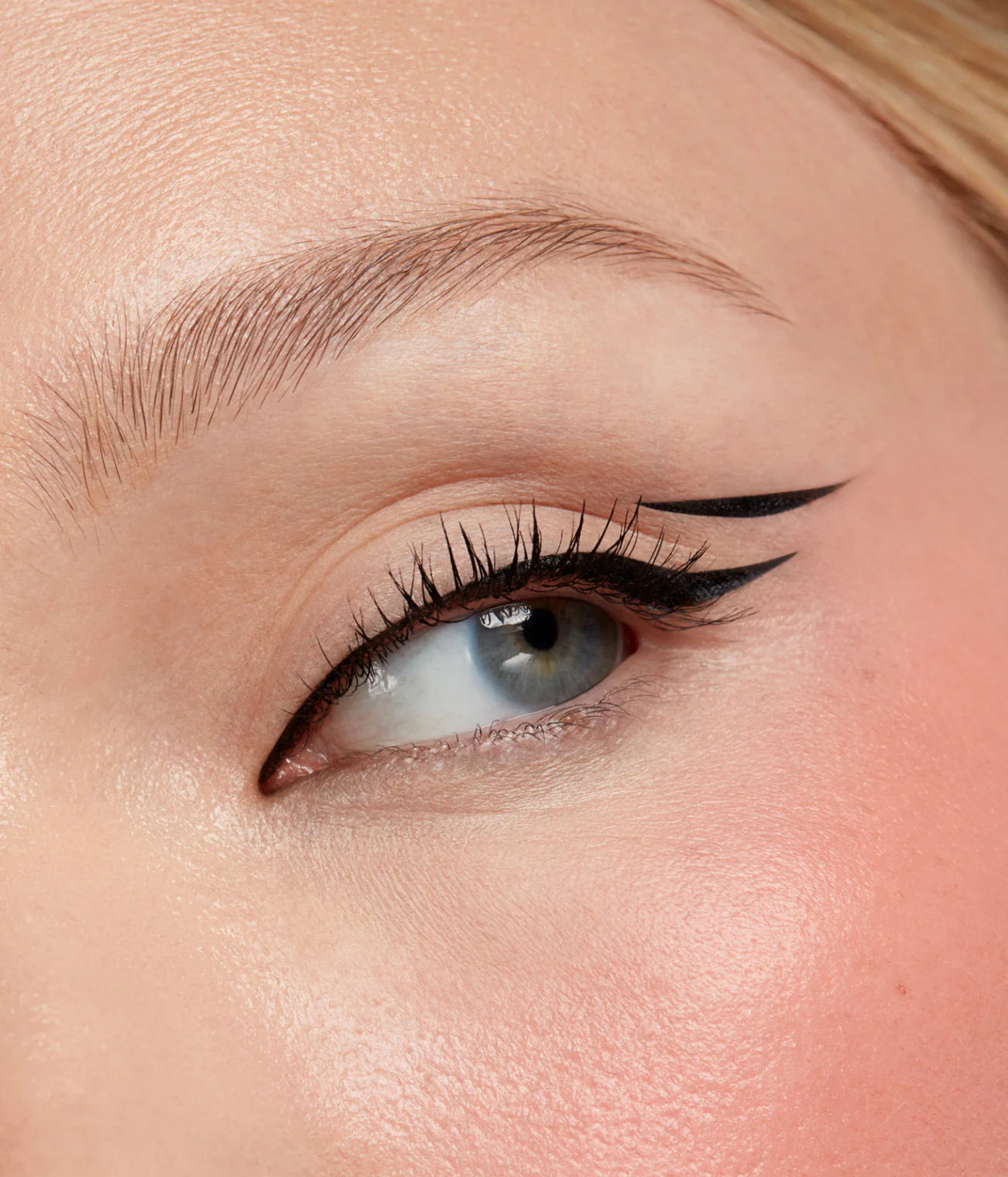 Flourishing mini lengthening mascara - r.e.m beauty / Mini mascara de pestañas